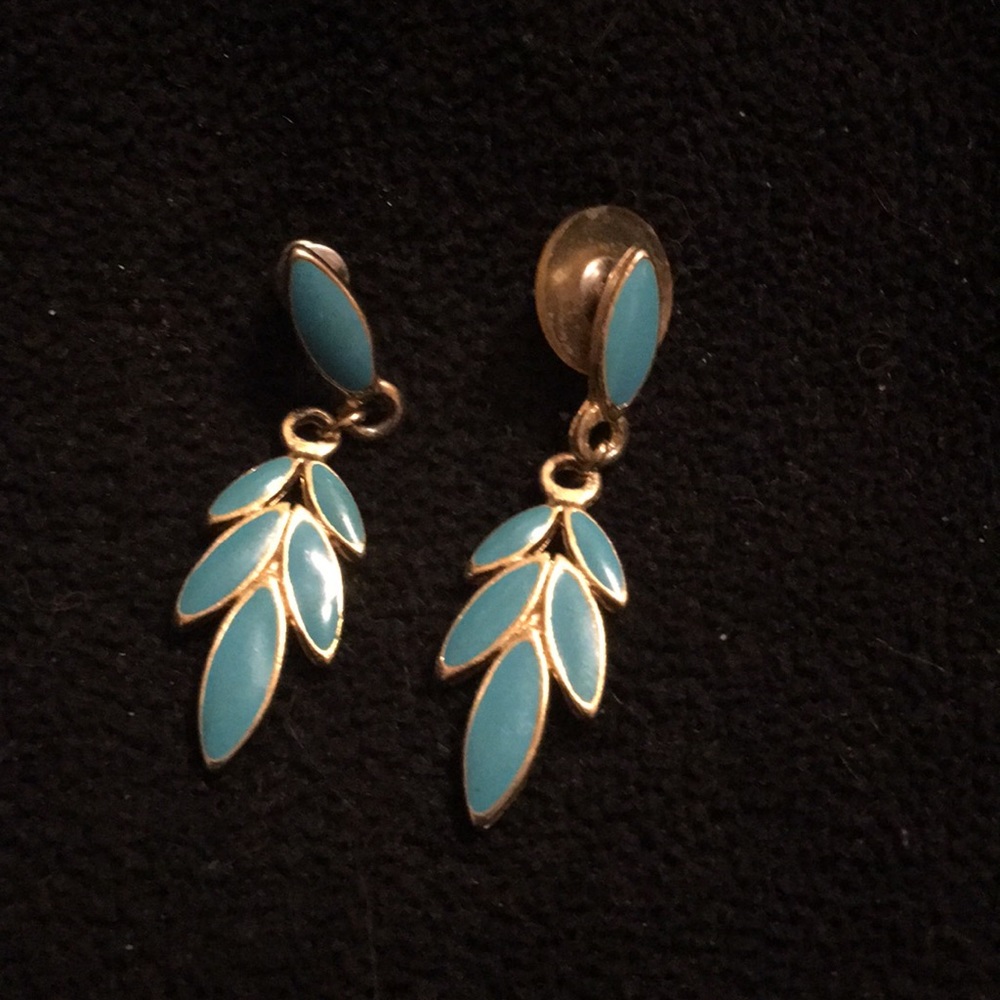 Hawaiian blue earrings for that special outfit.